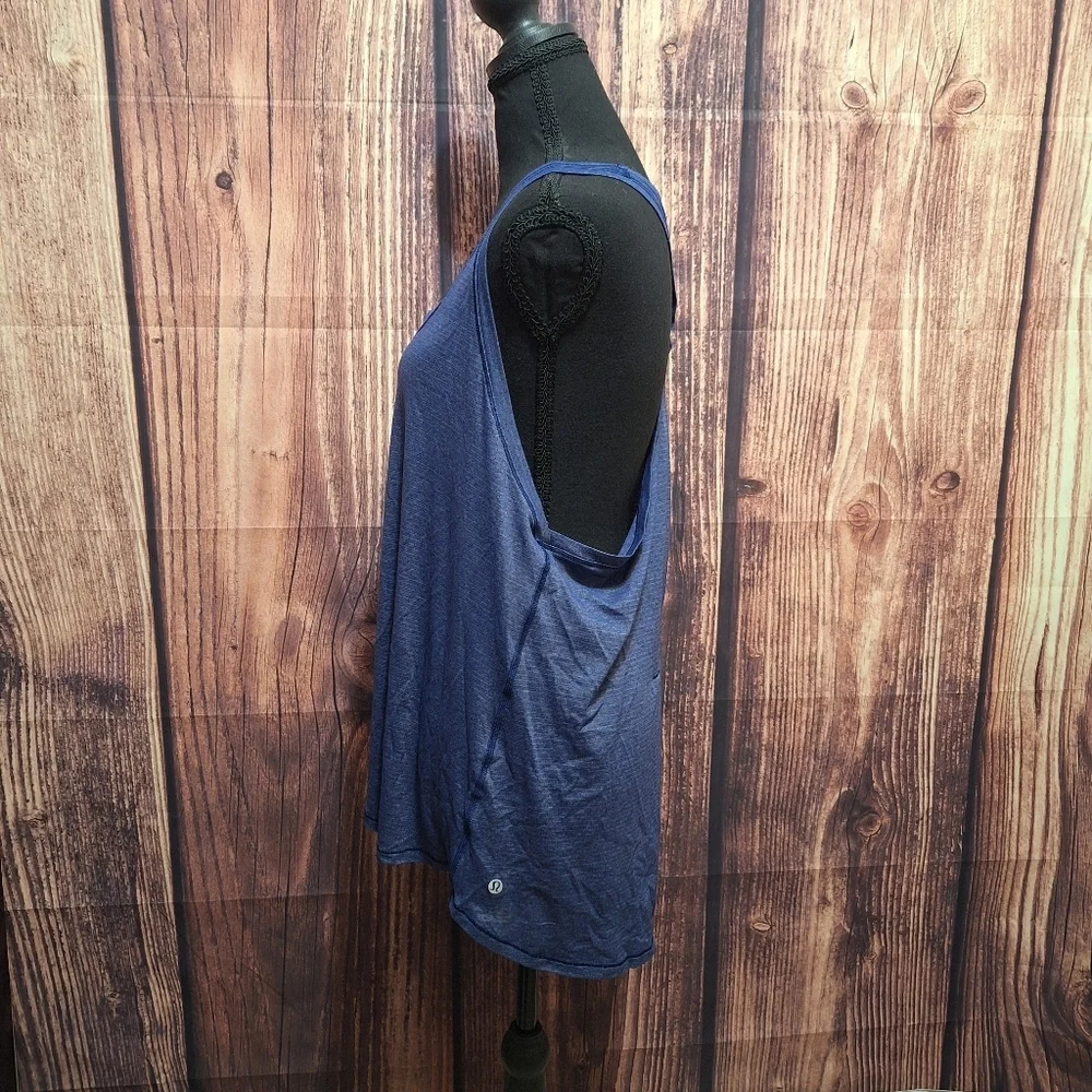lululemon athletica Navy Blue Scoop Neck Tank Size 12